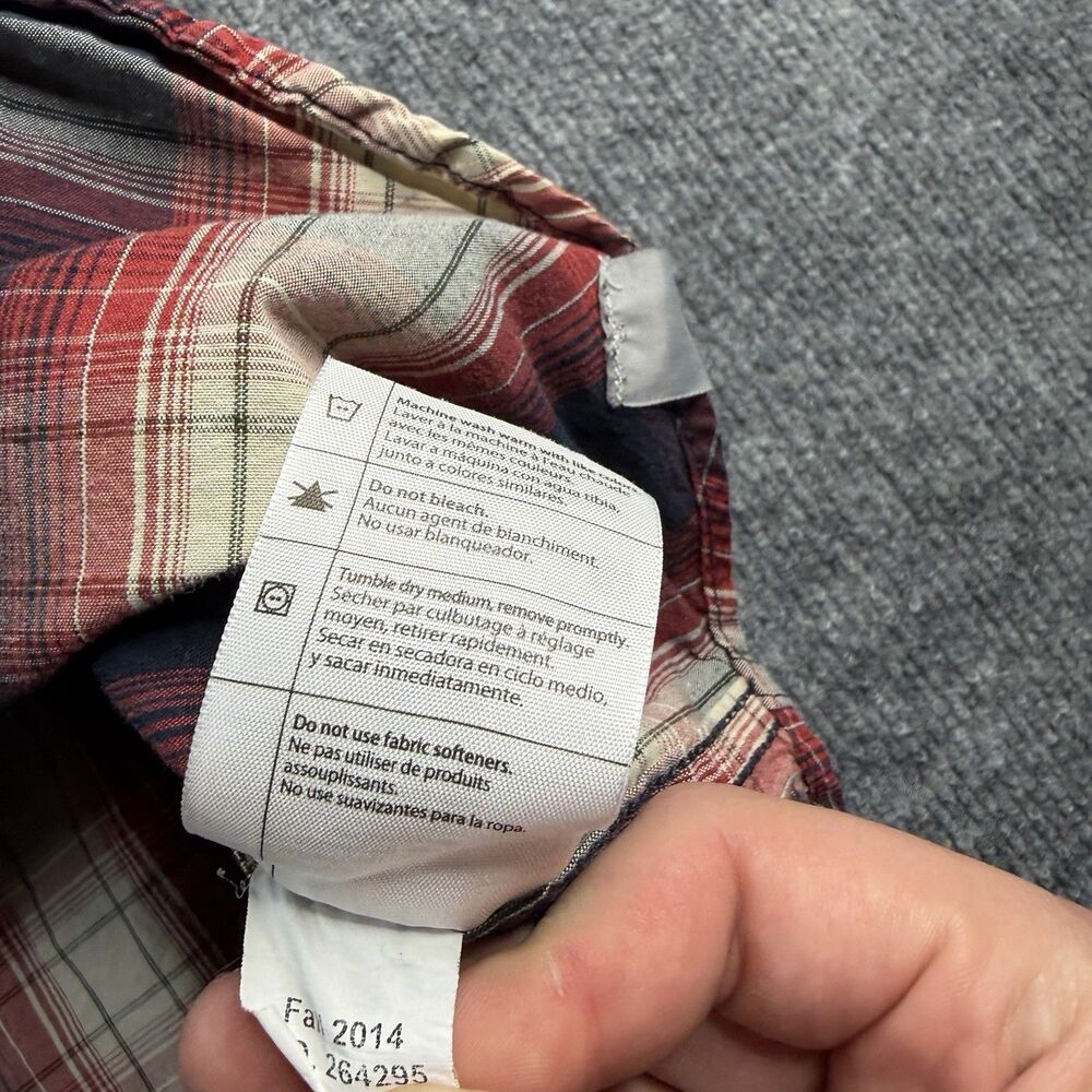 Carhartt Red Blue Plaid Shirt Mens XL Flannel Relaxed Fit Button Down Logo Y2K - Picture 14 of 15